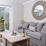 Shrubbery Mews Luxury Apartman Kenmare