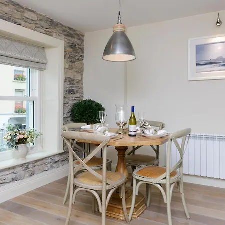 Shrubbery Mews Luxury * Kenmare