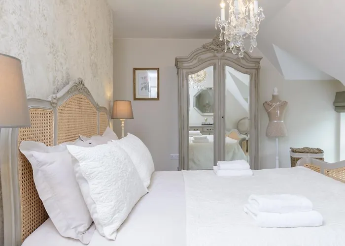 Shrubbery Mews Luxury